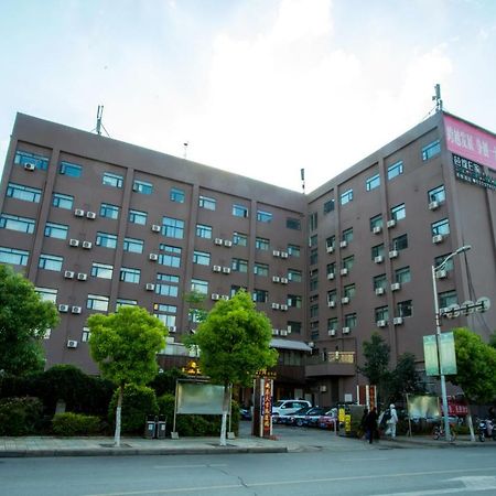 Badi Hotel Kunming Exterior foto